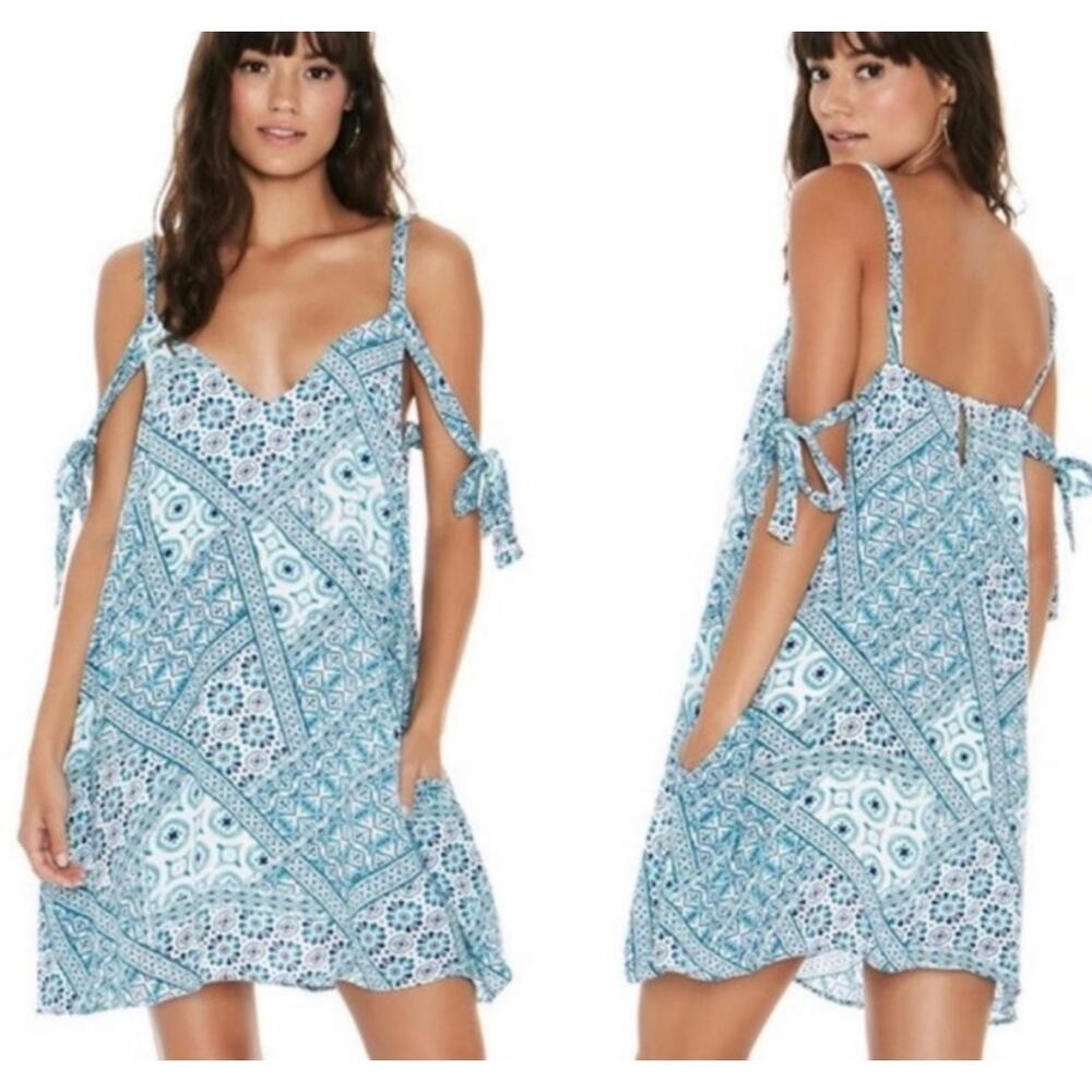 L*SPACE NWOT Girl in Motion Dress Blue Patchwork Swim Coverup Shoulder Ties Sz S - Picture 7 of 12